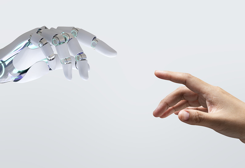 Будущее совсем близко: Марка Цукерберга сможет заменить робот