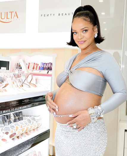 Рианна (цепь для живота Messika)