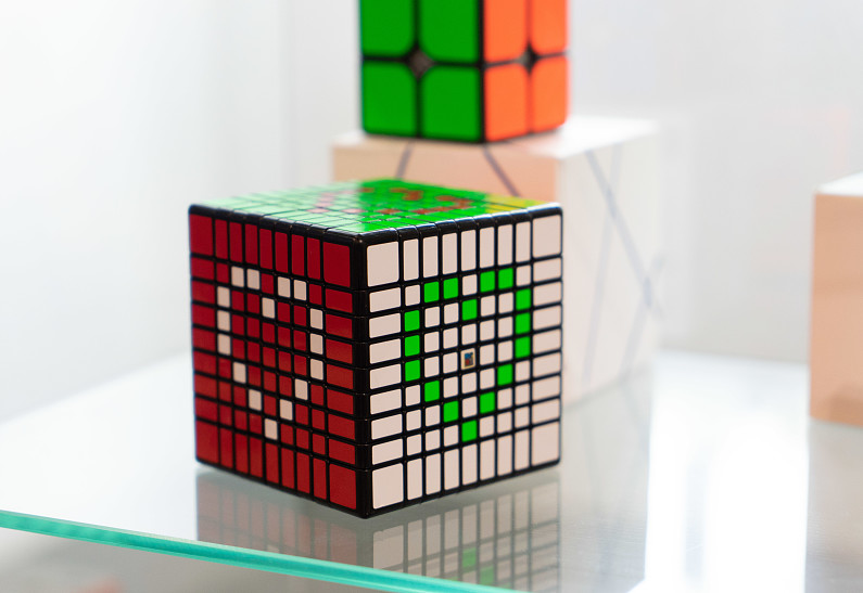 Кубик Рубика: станьнь героем фантастической истории в реальности!