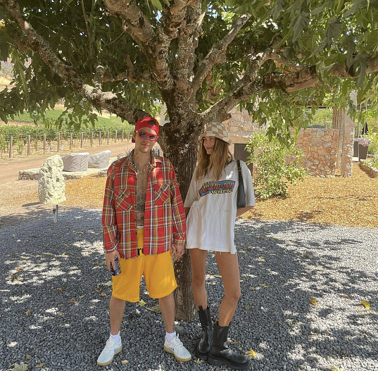 Джастин Бибер с женой Хейли Бибер