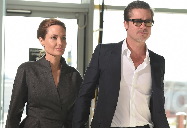 Дочь Анджелины Джоли и Брэда Питта не может смириться с их разводом