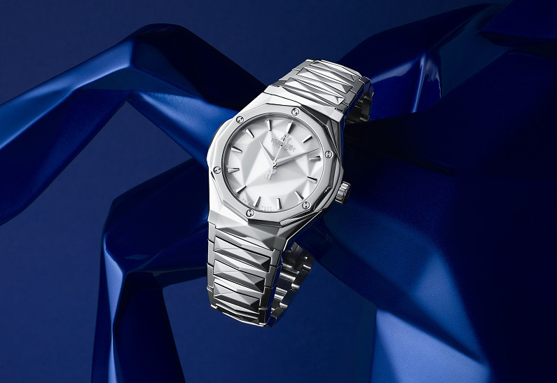 Часовая мануфактура Hublot представила новинки на выставке Watches & Wonders