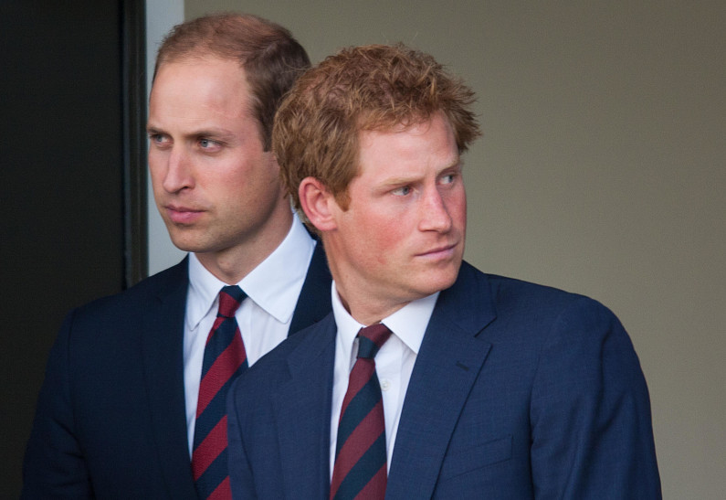 Воссоединению быть: принцы Уильям и Гарри встретятся на платиновом юбилее правления Елизаветы II