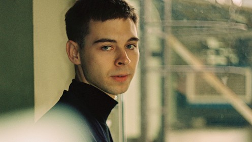 Валерий Зазулин: «Это очень важно — найти природу своего обаяния»