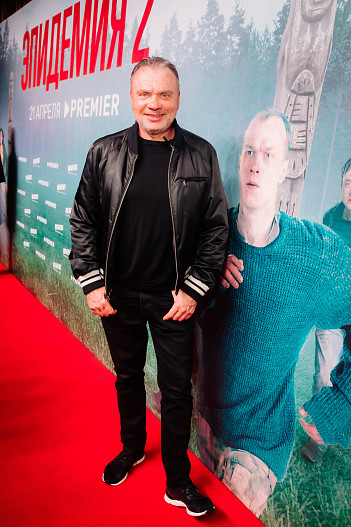 Игорь Мишин