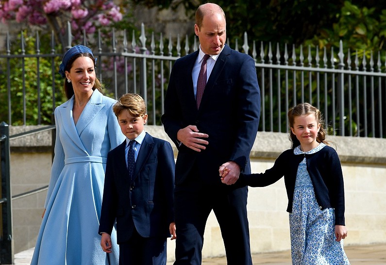 Принц Уильям и Кейт Миддлтон отдали принца Джорджа в новую школу