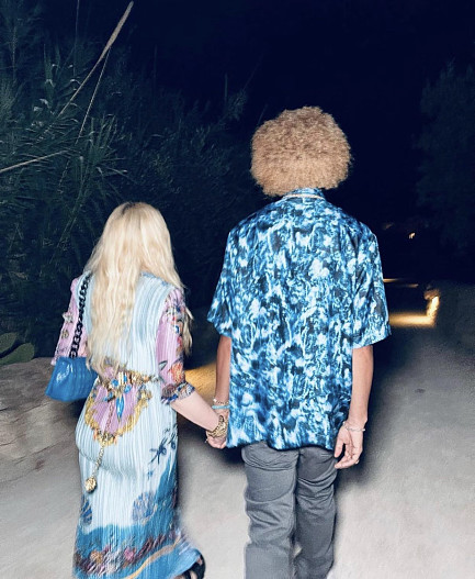 Мадонна и Ахламалик Уильяс