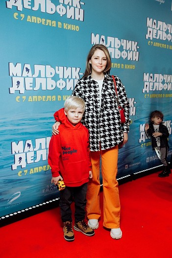Анна Михайловская с сыном