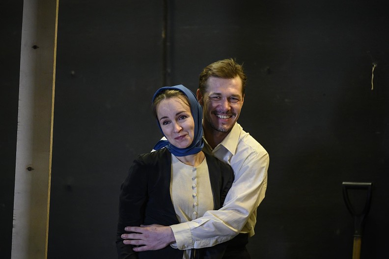 Ольга Литвинова и Артём Быстров