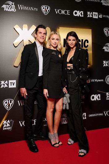 Группа «Новые самоцветы»