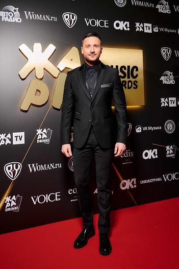 Сергей Лазарев