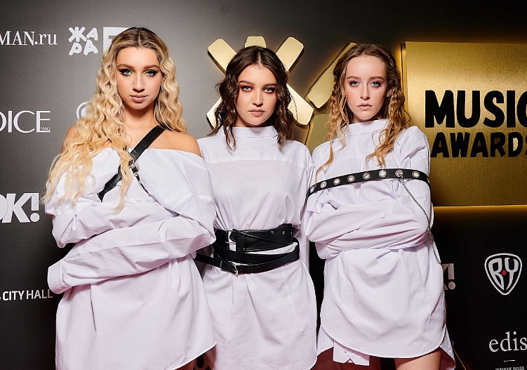 Группа Cosmos Girls