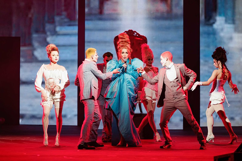 Лолита Милявская