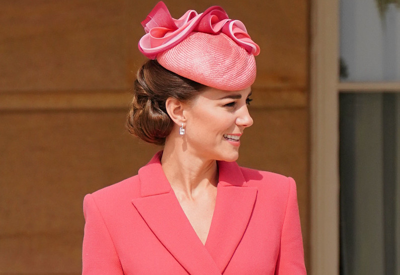 Кейт Миддлтон заменила Елизавету II на традиционной вечеринке в саду Букингемского дворца