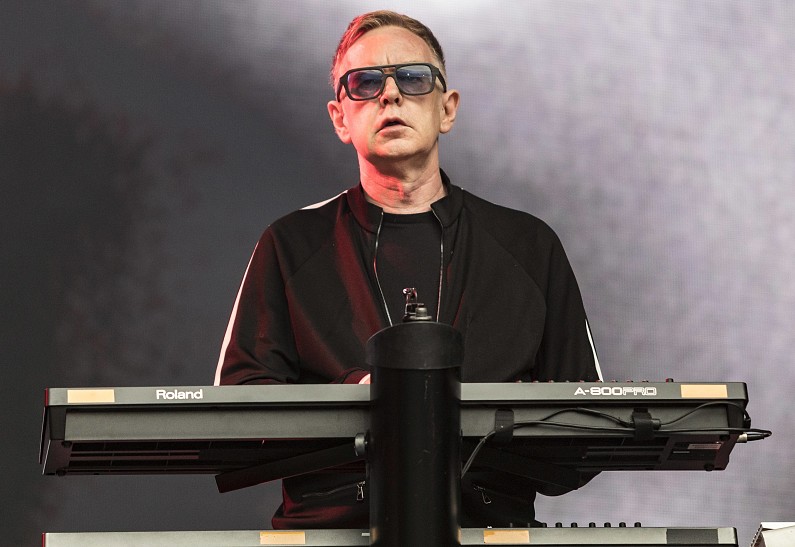 Умер один из основателей группы Depeche Mode Энди Флетчер