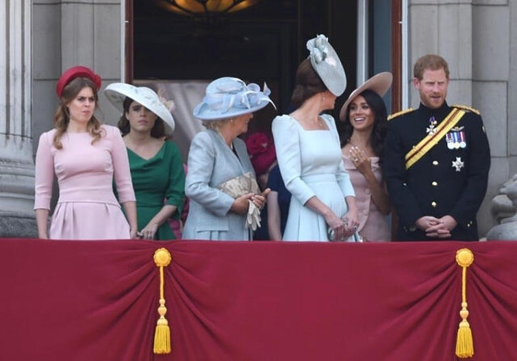 Королевская семья