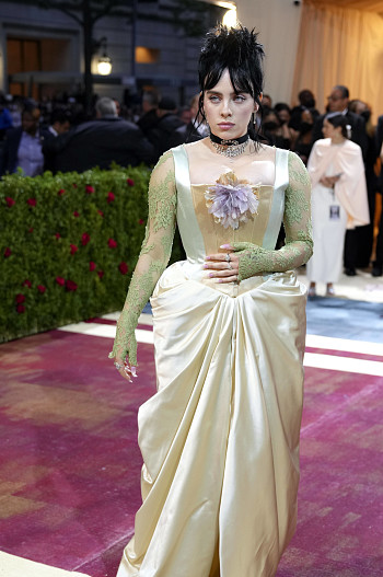 Билли Айлиш&nbsp;