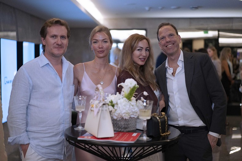 Михаил Манц (The Ritz-Carlton Residences DC) и гости вечера