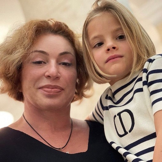 Симона Юнусова и Алиса