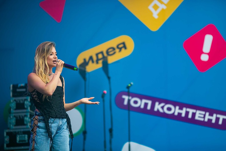 Катя Адушкина