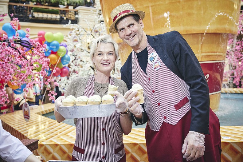 Светлана Хоркина и Алексей Яшин