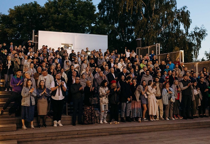 Аншлаг на московской премьере документального фильма «Борзенко: ринг за колючей проволокой»