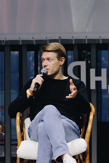 Никита Ефремов