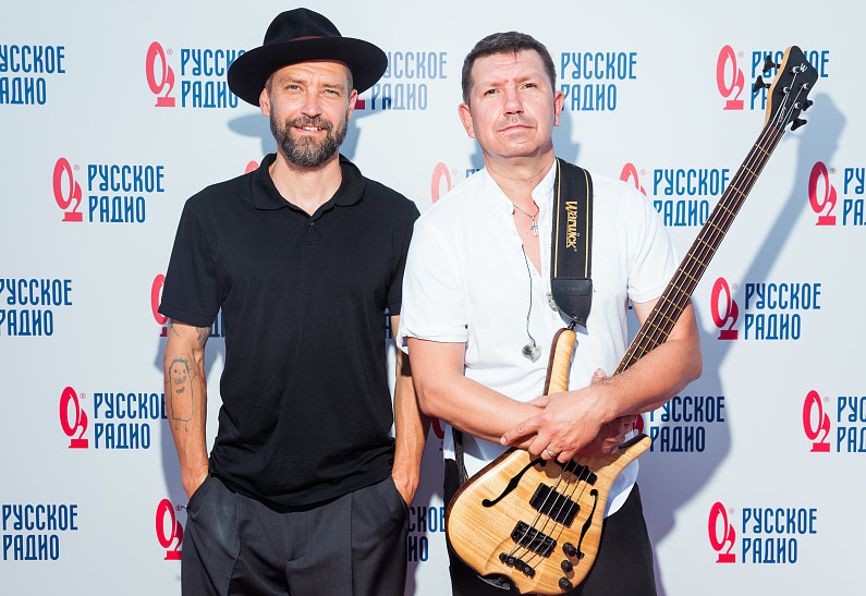 Uma2rmaH, ANNA Asti, Владимир Пресняков и другие выступили на фестивале «Звёзды Русского Радио»