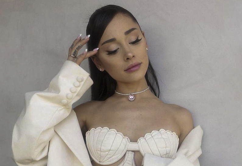 Преследователь Арианы Гранде ворвался в ее дом в день ее рождения