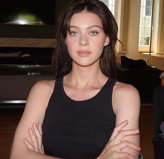 Никола Пельц