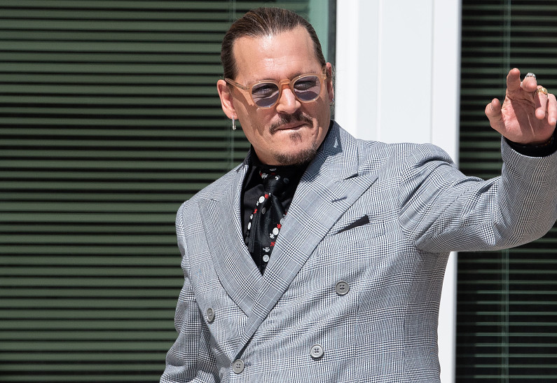 Джонни Депп снимет свой первый режиссерский фильм впервые за 25 лет