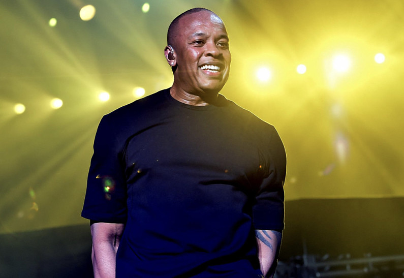«Они не пускали мою семью»: Dr. Dre оказался на грани смерти