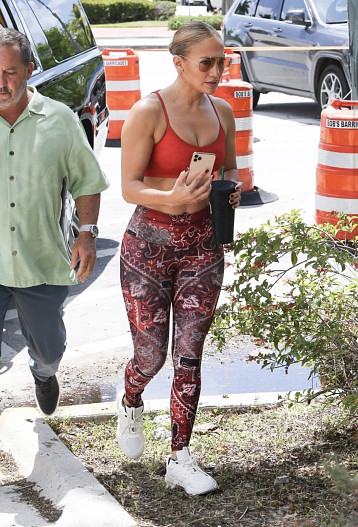 Дженнифер Лопес