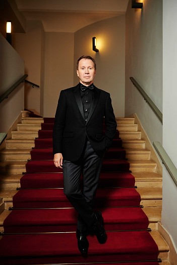 Евгений Миронов