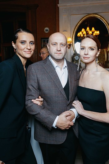 Илона Гайшун, Виталий Коваленко, Елена Николаева