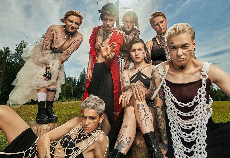 «Это шок, отрицание и одновременно холодный душ реальности»: что известно о «Новых Пацанках»?