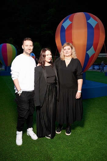 Евгений Айвазян, Ирина Сосновая, Наталия Мещанинова