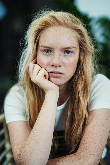 Лиза Ищенко
