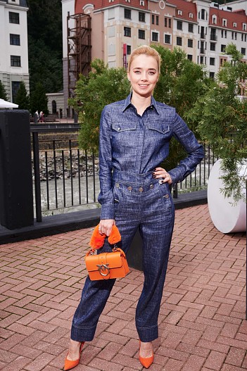 Алёна Чехова