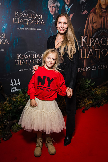 Виктория Блинова и Есения Шпак