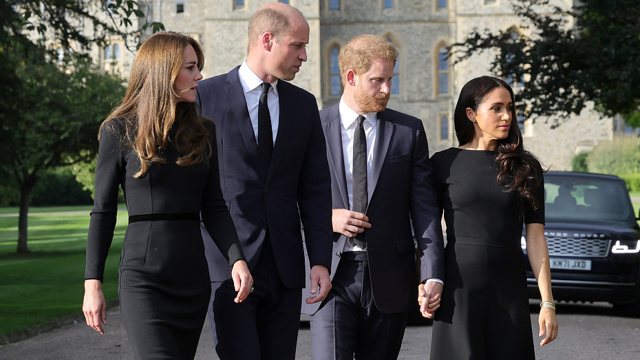 «Выдохнули с облегчением»: как принц Уильям и Кейт Миддлтон отреагировали на отъезд принца Гарри и Меган Маркл из Великобритании?