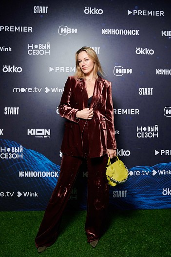 Яна Крайнова