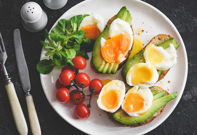 Правильное питание: рецепты вкусных, быстрых и полезных завтраков от диетолога