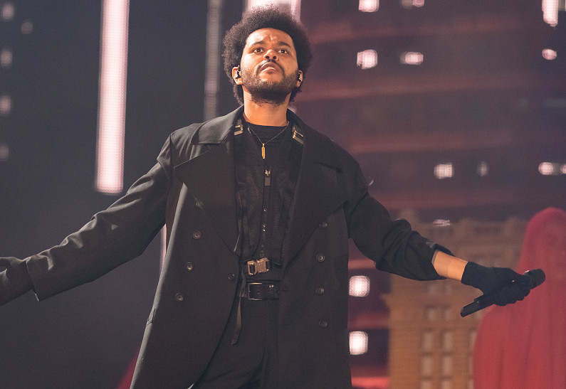 The Weeknd отменил концерт в Лос-Анджелесе из-за потери голоса