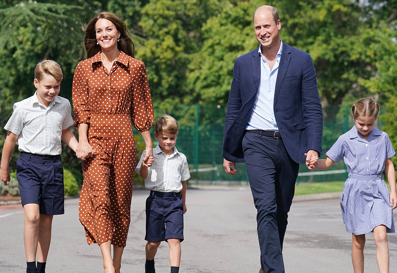 Принц Уильям и Кейт Миддлтон отправили детей в новую школу