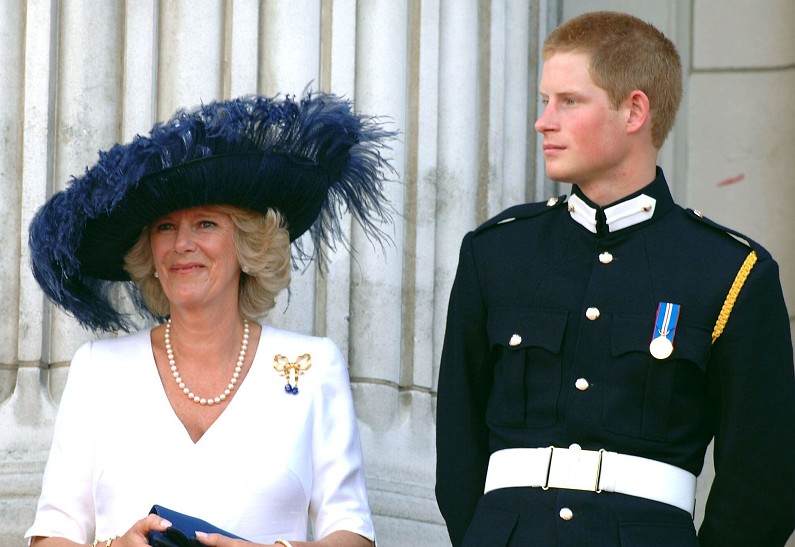 Принц Гарри назвал Камиллу Паркер-Боулз опасной. И вот почему!