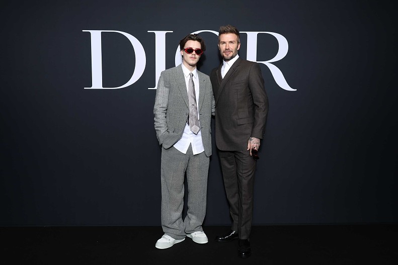 Дэвид Бекхэм с сыном Крузом (в Dior)