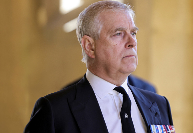 Принц Эндрю намерен восстановить свою репутацию в ближайшее время. И вот каким образом!