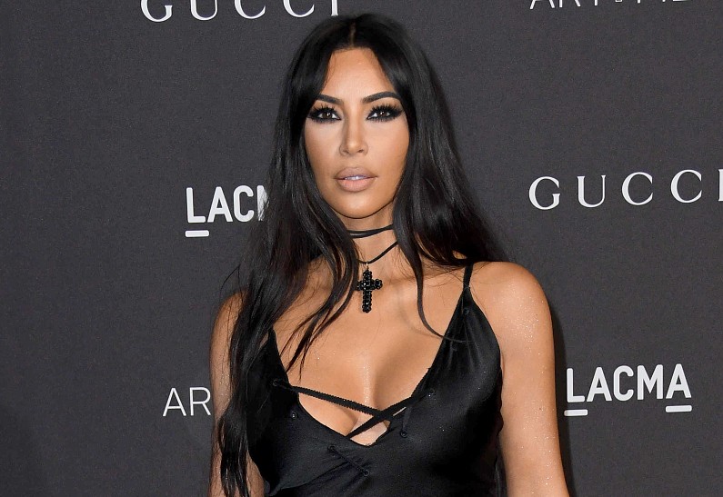 Ким Кардашьян решила наладить личную жизнь на фоне романов бывших возлюбленных