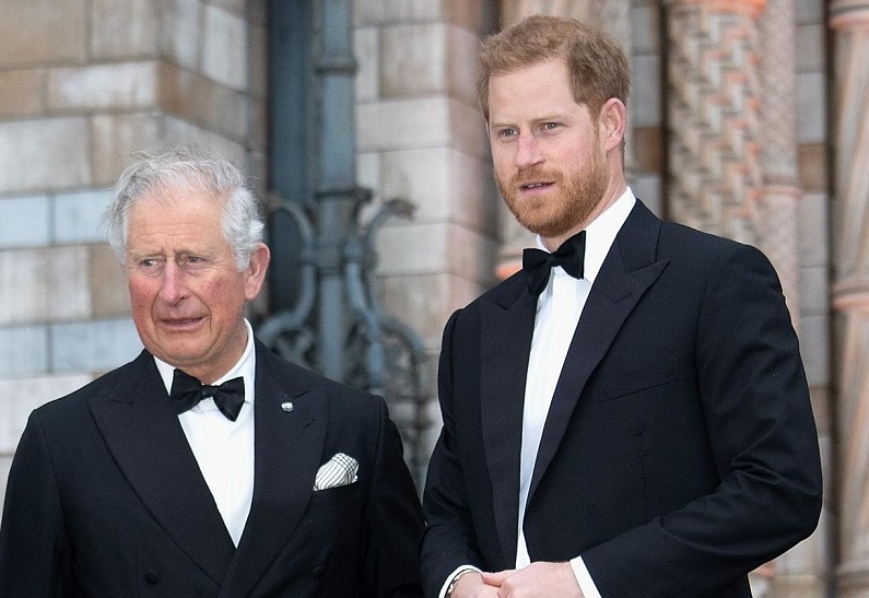 Принц Гарри раскрыл правду о своем настоящем отце. Подробности!